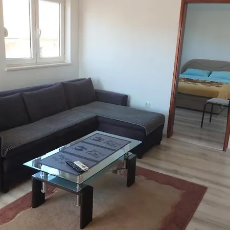 Apartman Ns *